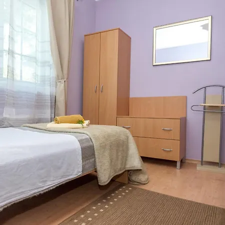 Vakantiehuis Maya By Interhome