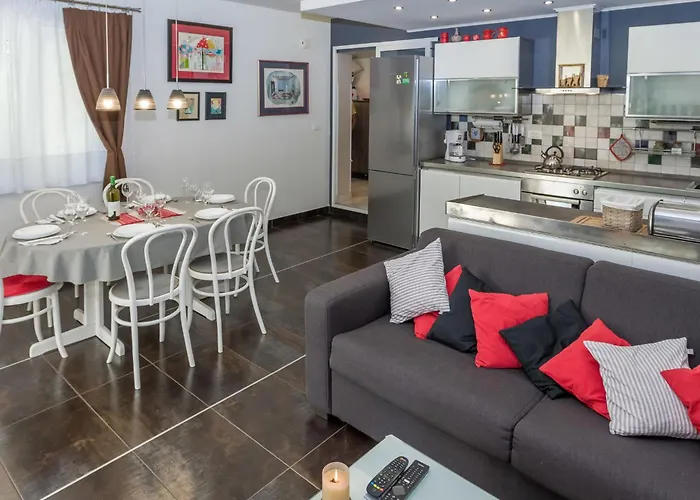 Maya By Interhome