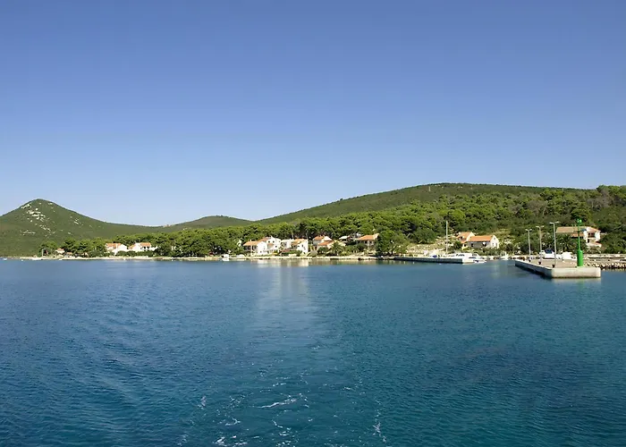 Maya By Interhome Molat